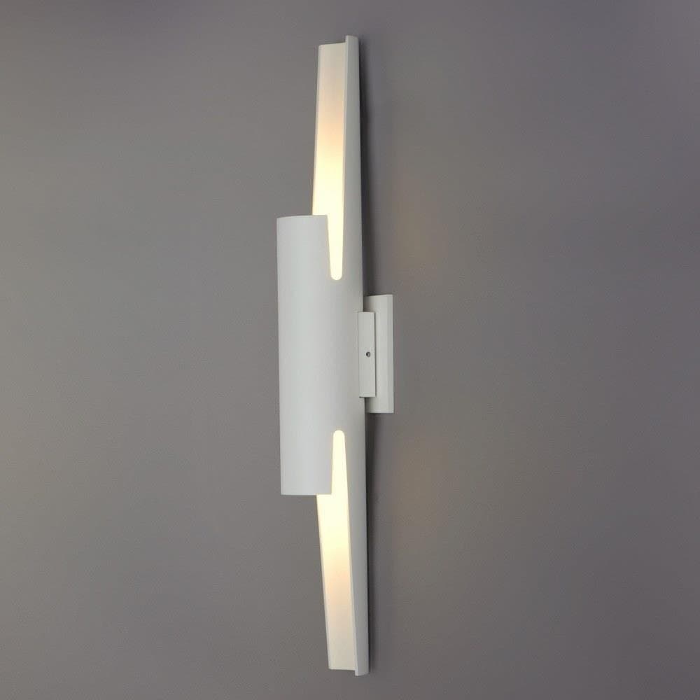 E41526-WT